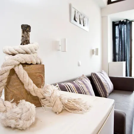 Silver Tree Daire