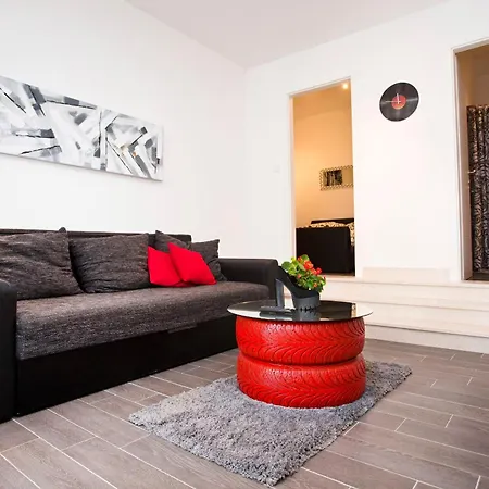 Silver Tree Daire Split